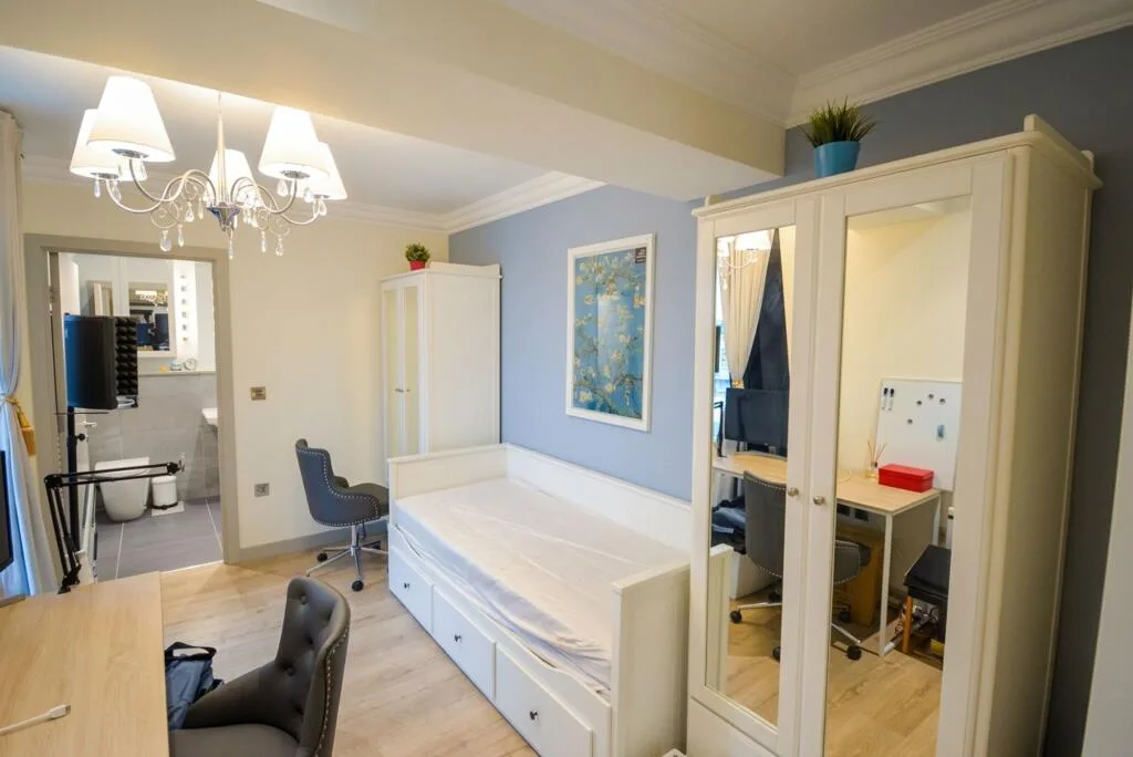 3 bedroom flat for rent