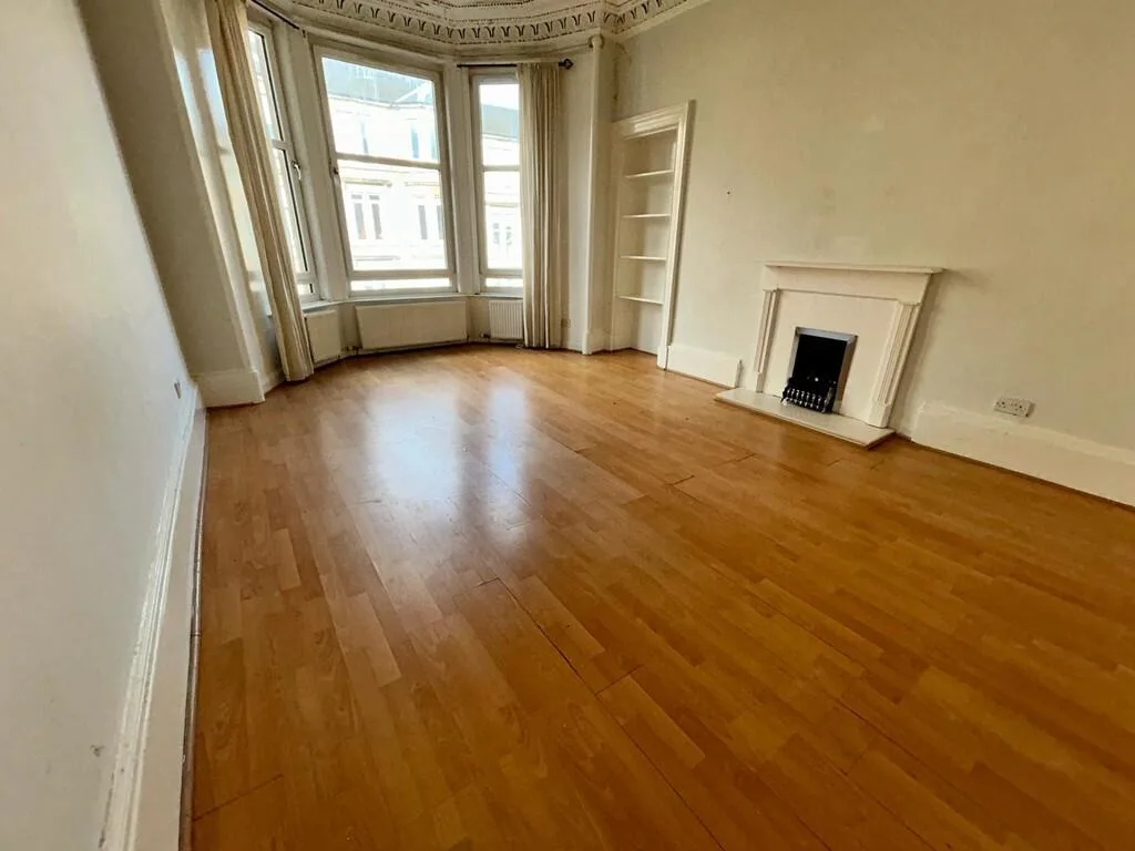 3 bedroom flat for rent