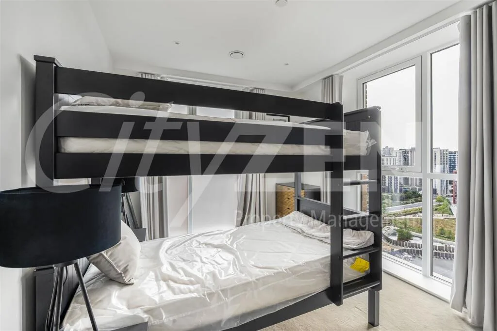 3 bedroom flat for rent