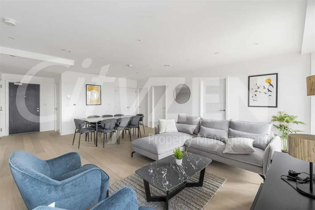 3 bedroom flat for rent