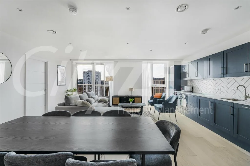 3 bedroom flat for rent