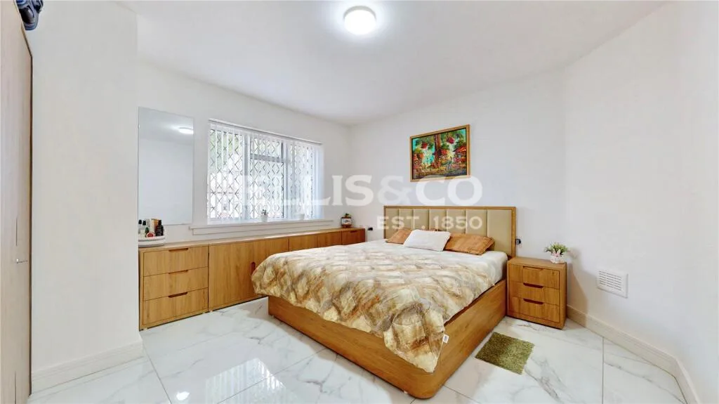 4 bedroom bungalow for rent