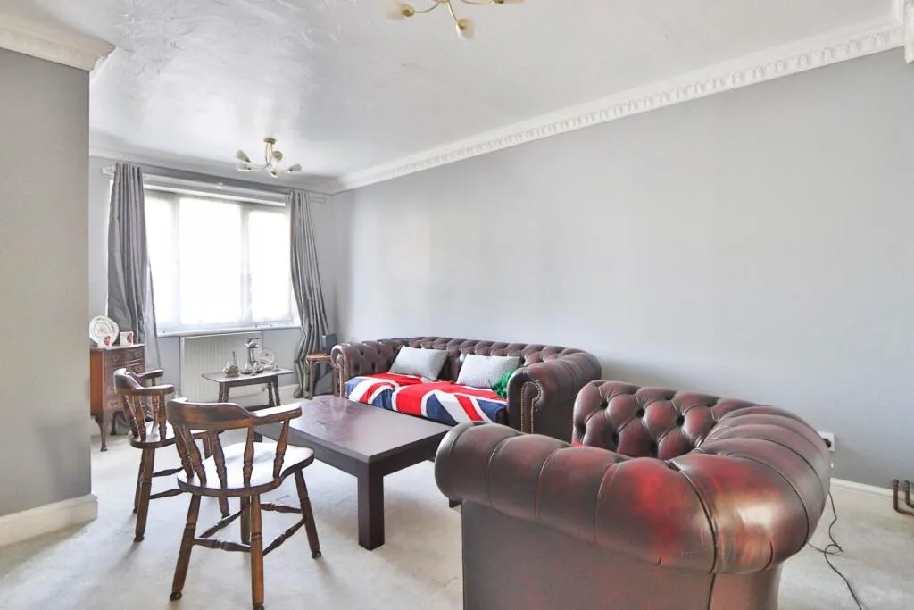 3 bedroom detached house for rent