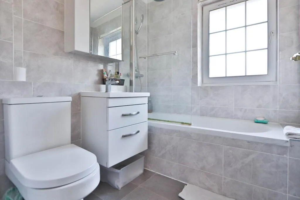 3 bedroom detached house for rent