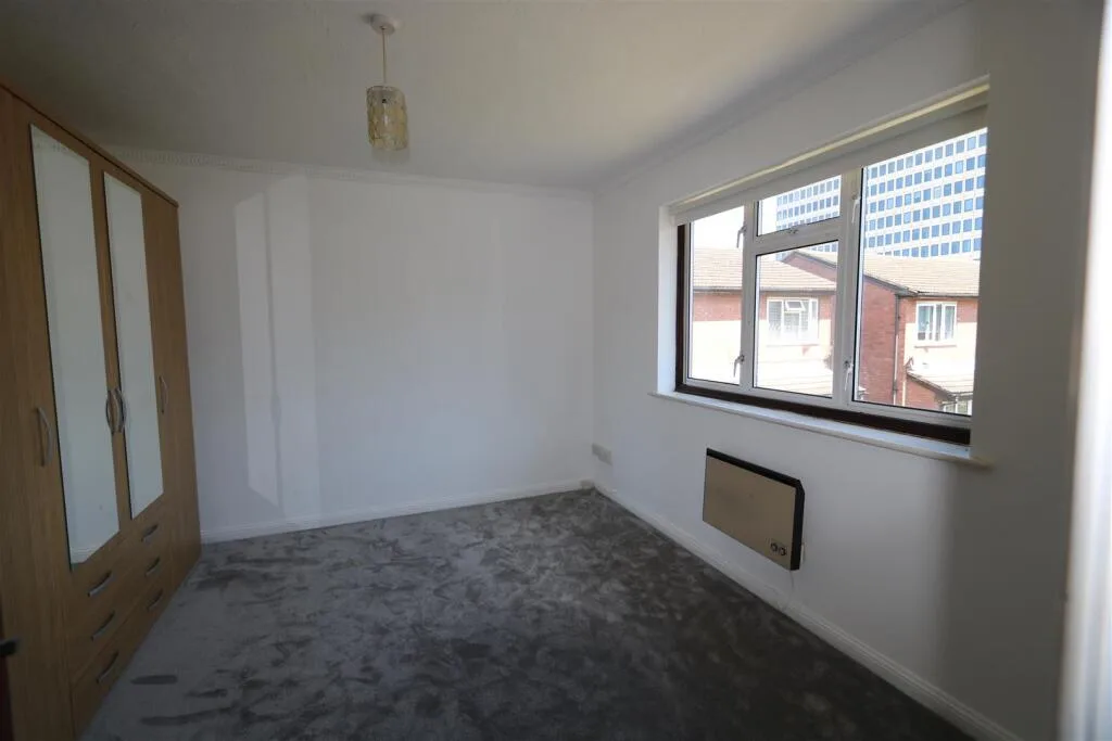 1 bedroom house for rent