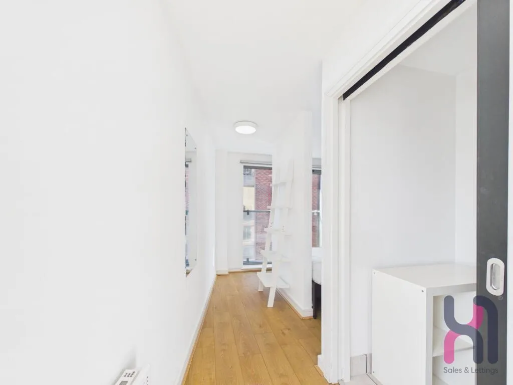 Studio flat for rent