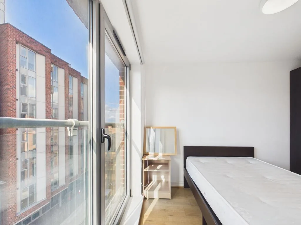 Studio flat for rent