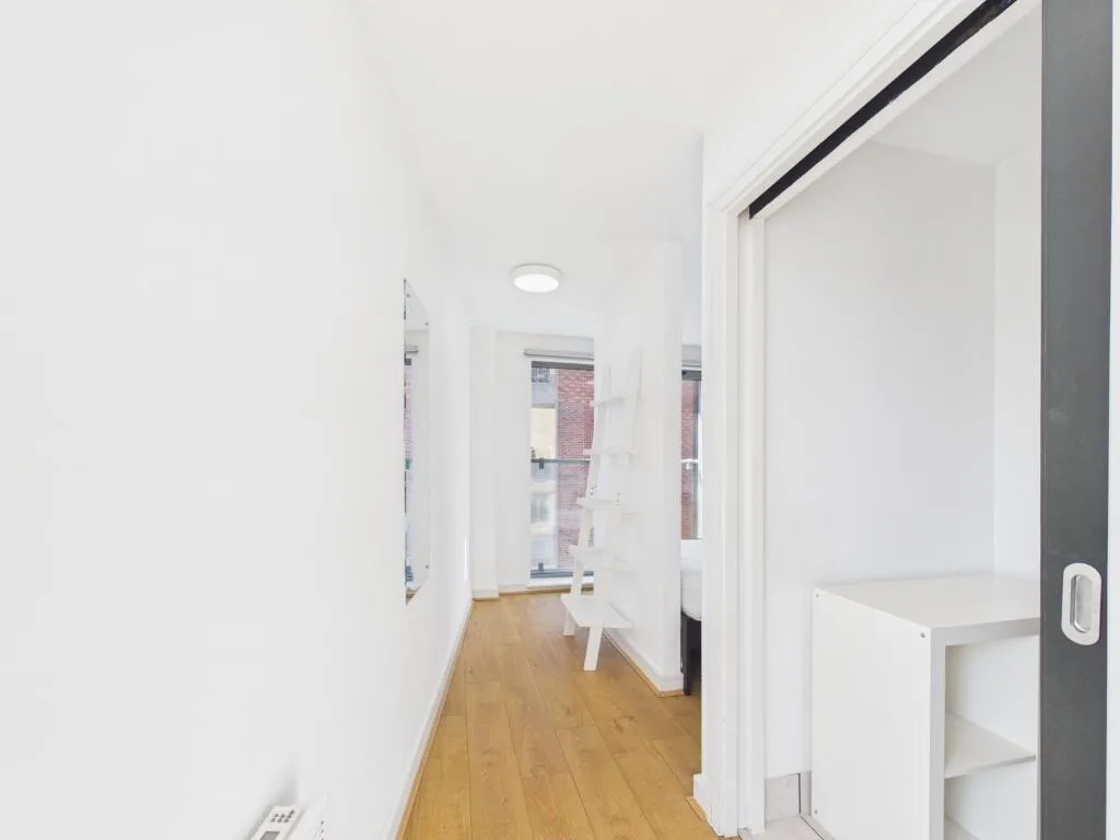 Studio flat for rent