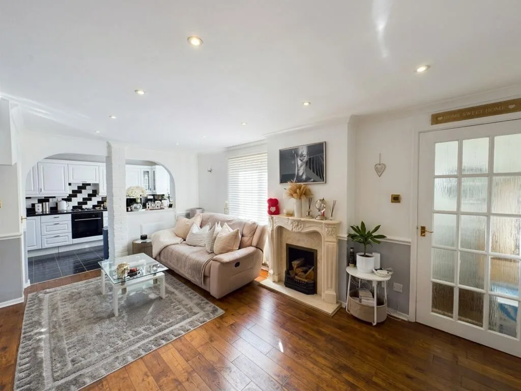 2 bedroom terraced house for rent