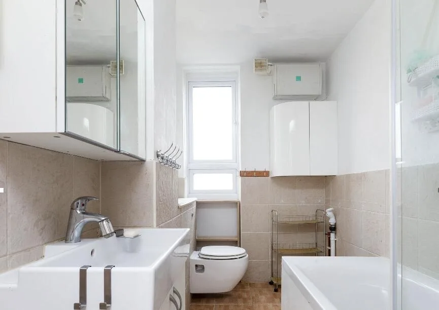 2 bedroom maisonette for rent