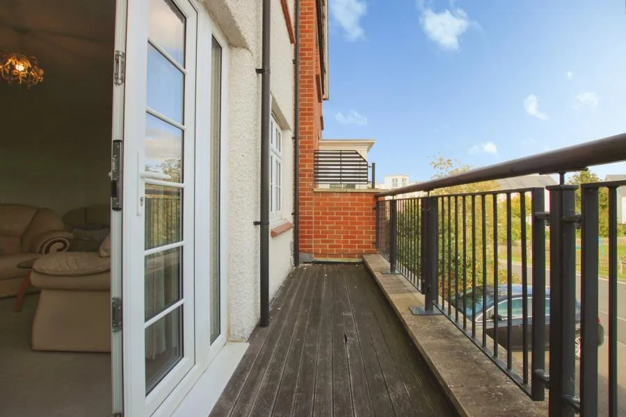 4 bedroom terraced house for rent