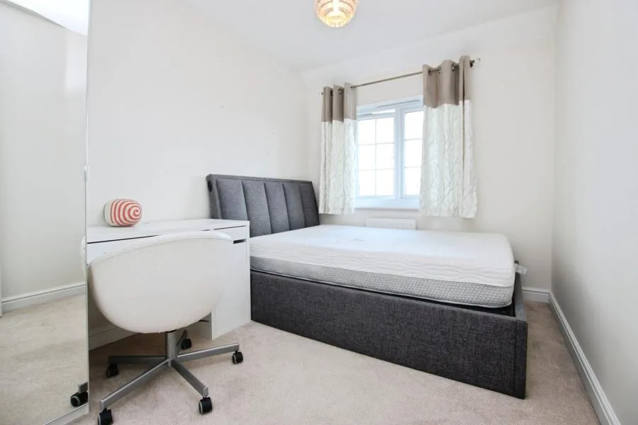 4 bedroom terraced house for rent