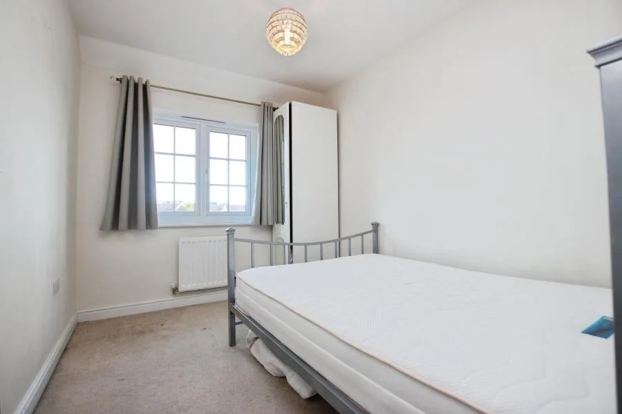 4 bedroom terraced house for rent