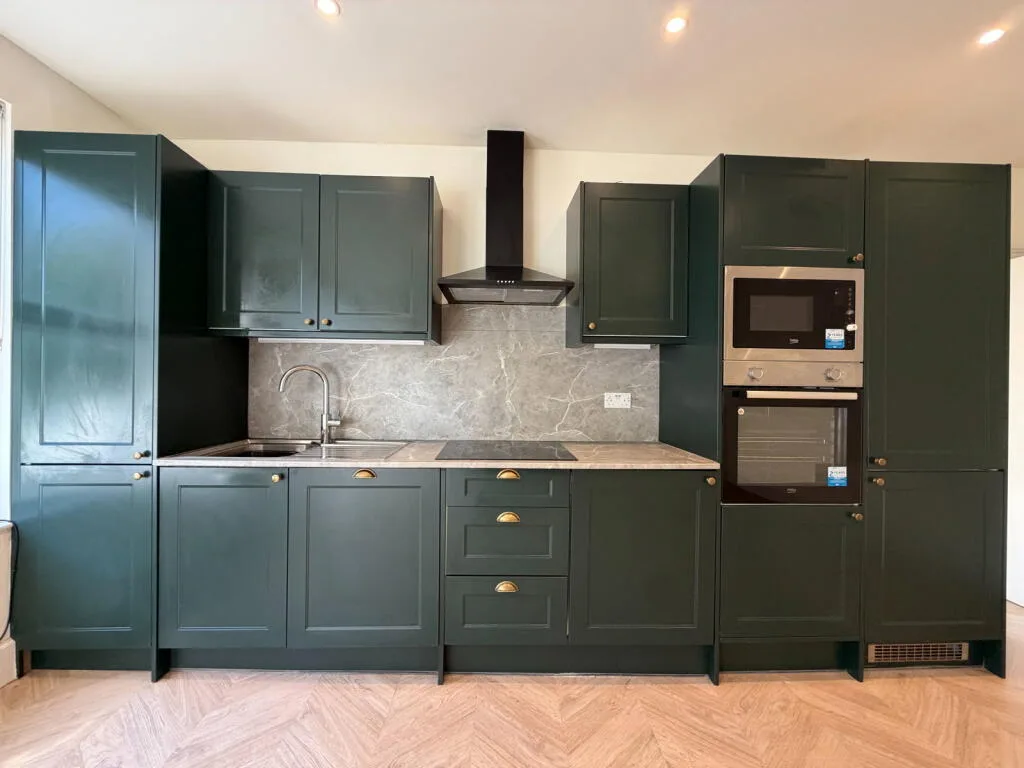 4 bedroom flat for rent