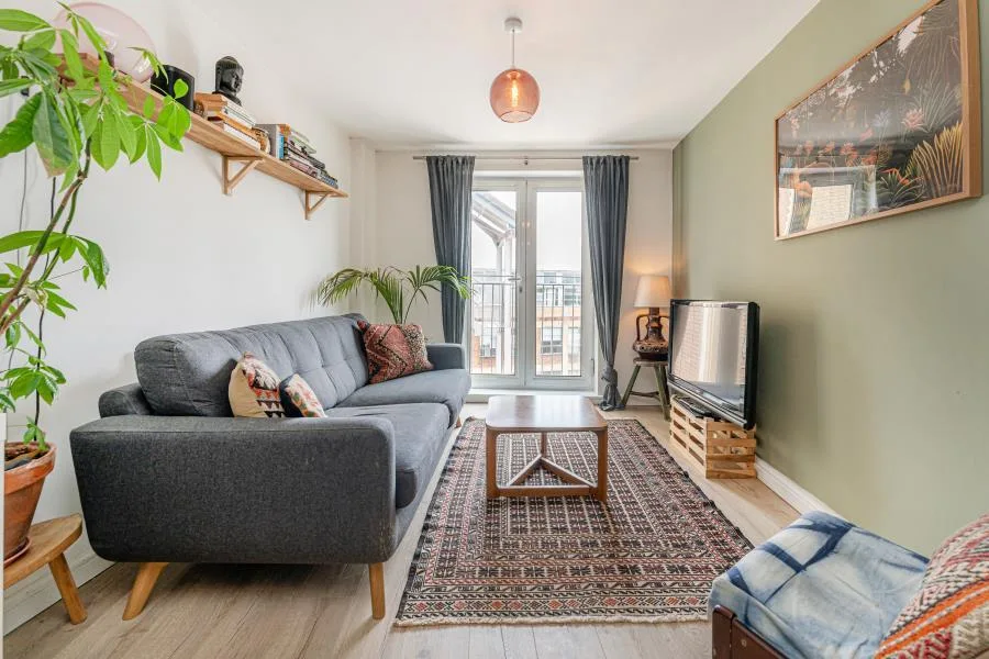 2 bedroom flat for rent