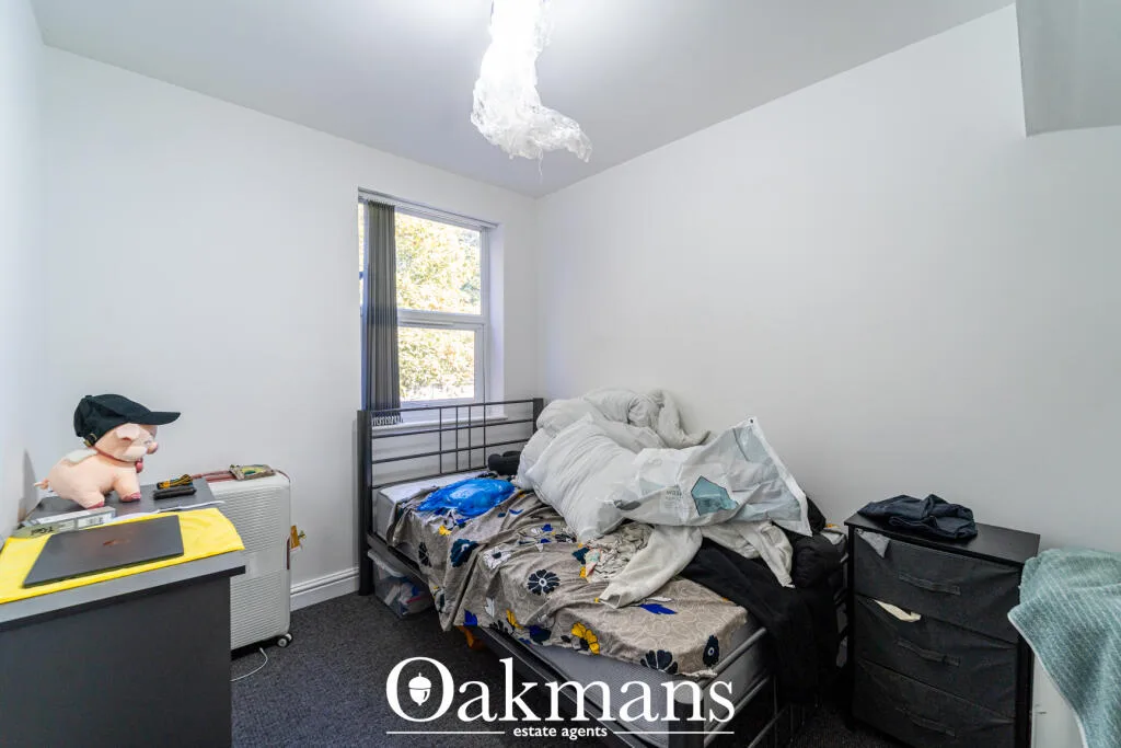5 bedroom house for rent