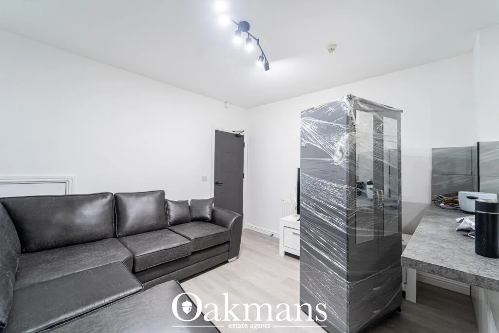 5 bedroom house for rent