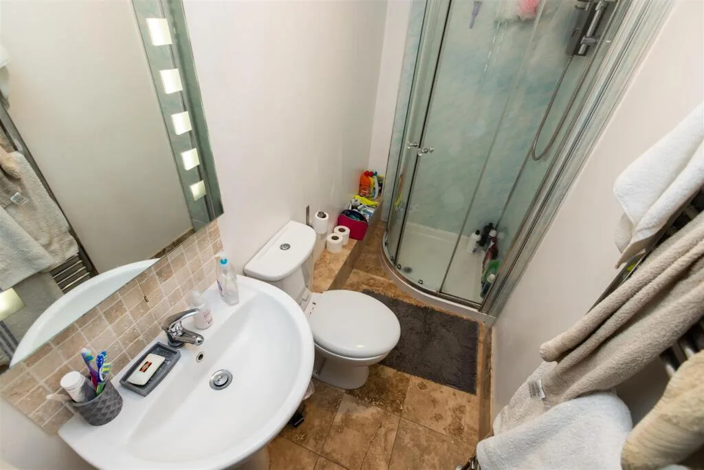 7 bedroom house for rent