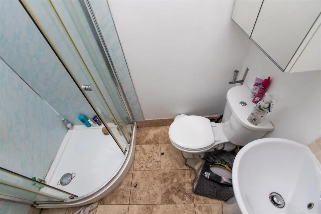 7 bedroom house for rent