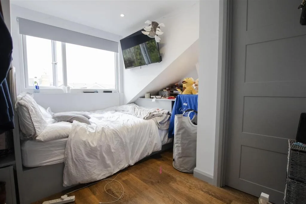 7 bedroom house for rent