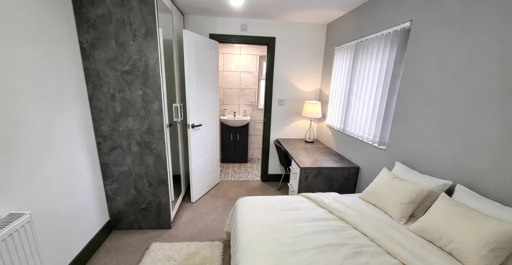 8 bedroom terraced house for rent