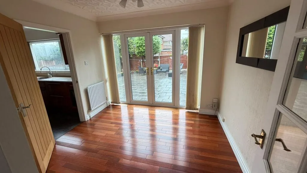 4 bedroom detached house for rent