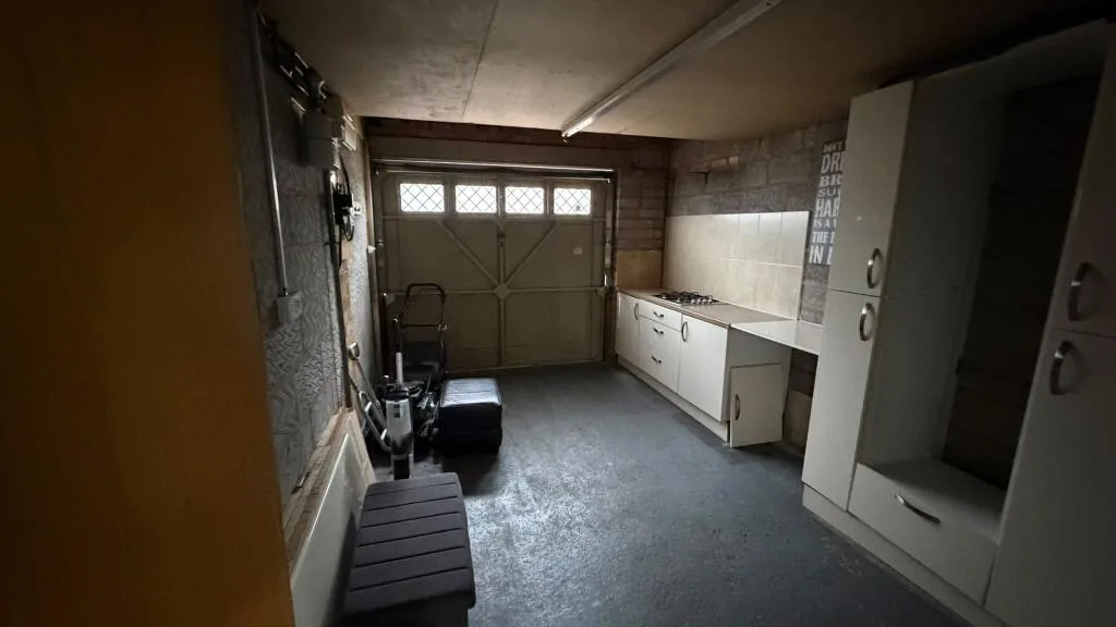 4 bedroom detached house for rent