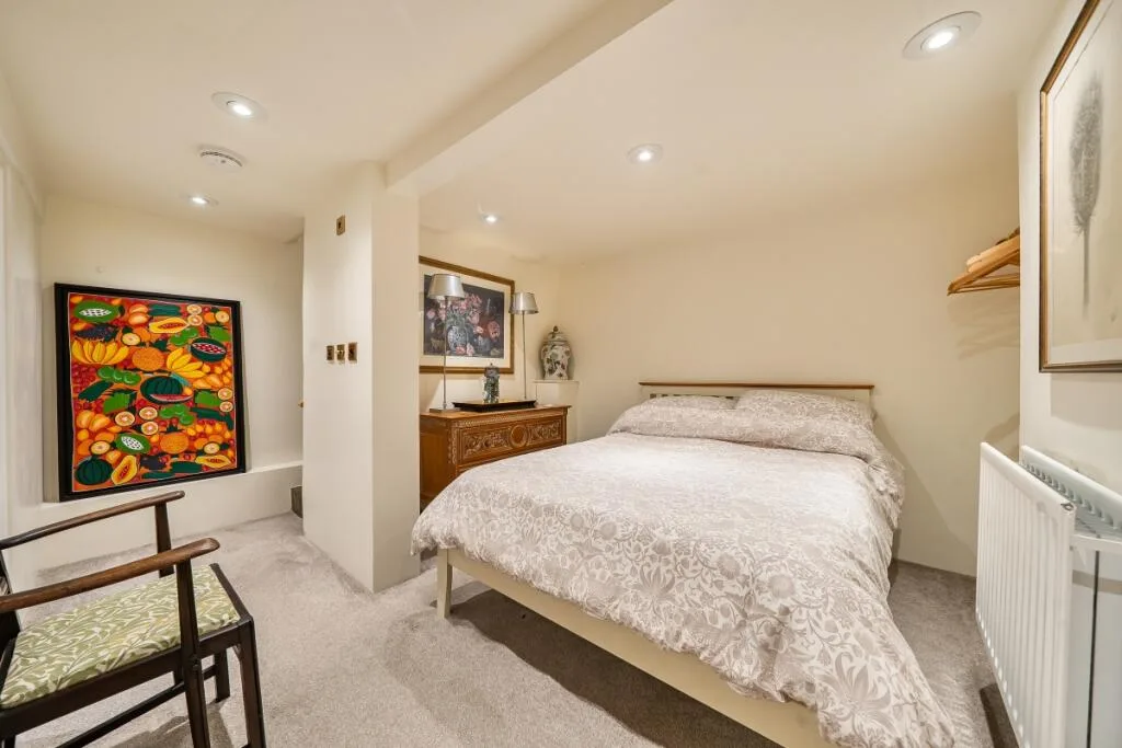 4 bedroom terraced house for rent