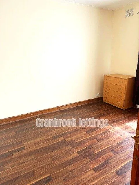 4 bedroom terraced house for rent