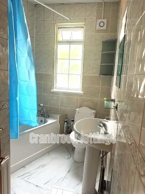 4 bedroom terraced house for rent