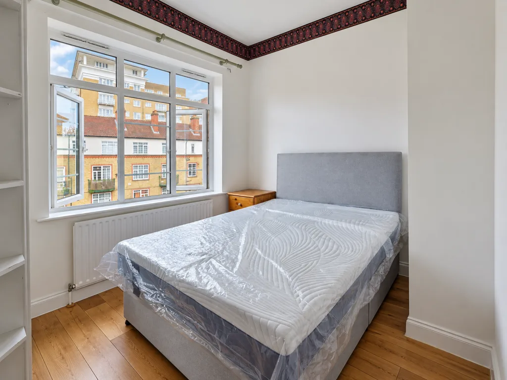 2 bedroom maisonette for rent