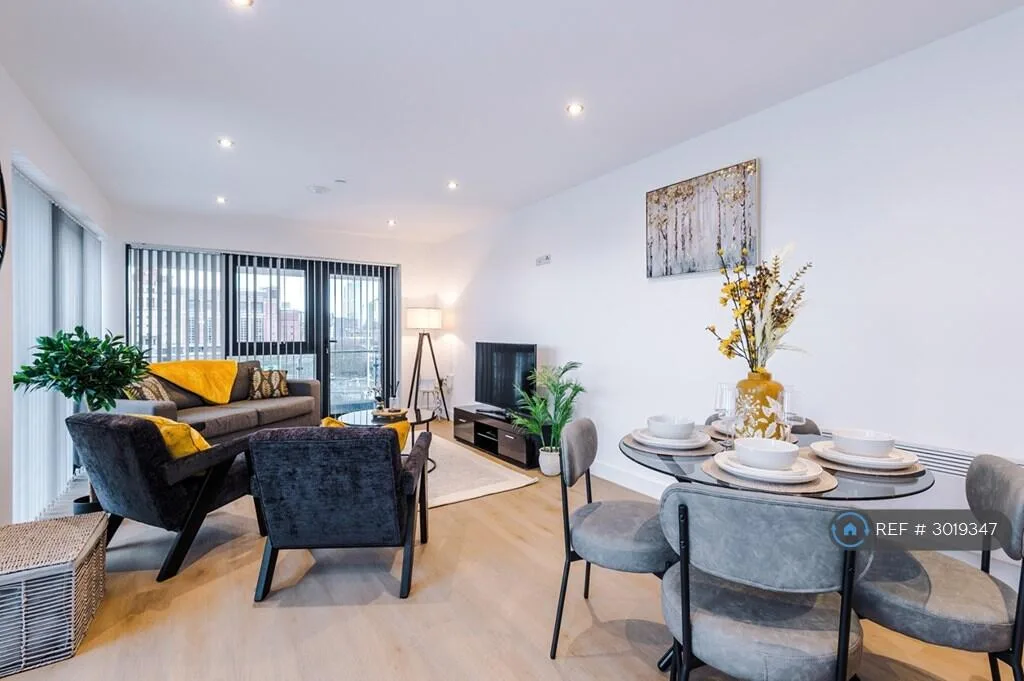 2 bedroom flat for rent