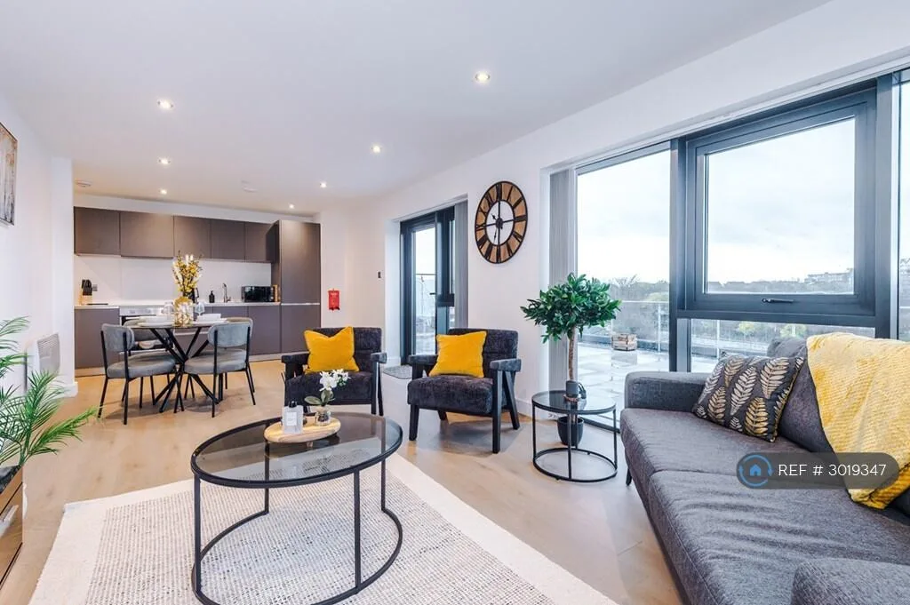 2 bedroom flat for rent