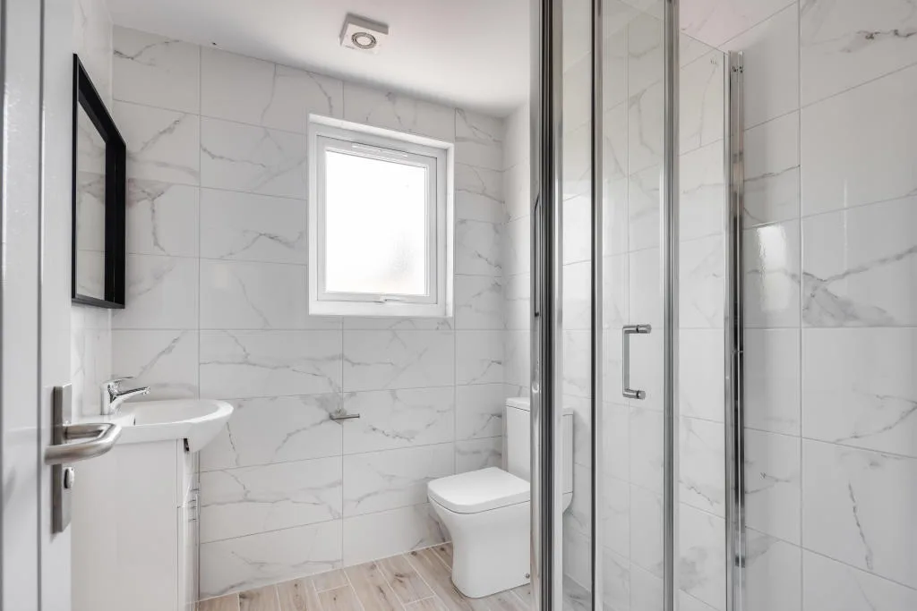 6 bedroom terraced house for rent