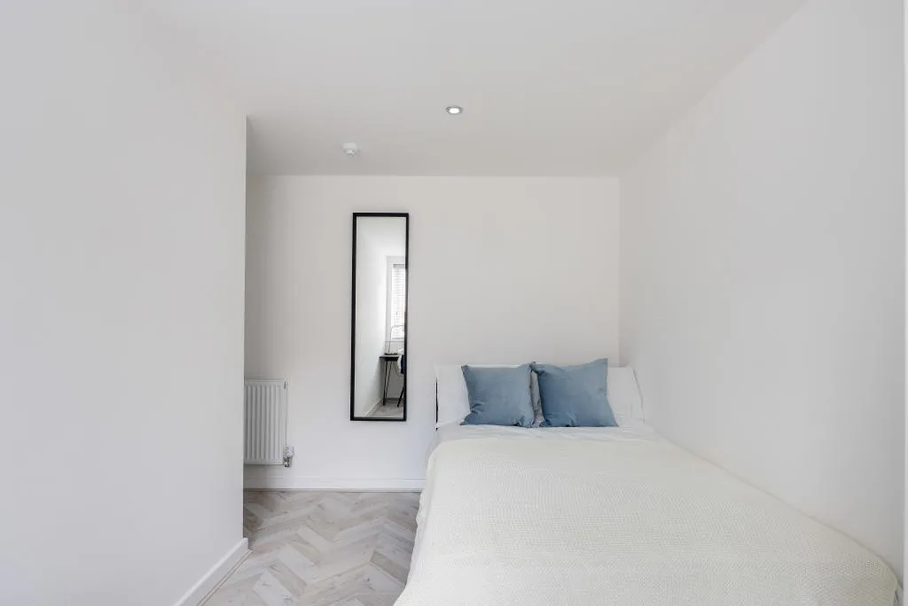 6 bedroom terraced house for rent