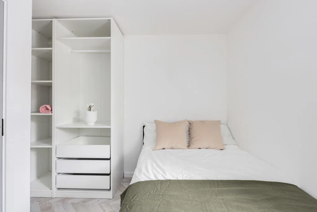 6 bedroom terraced house for rent