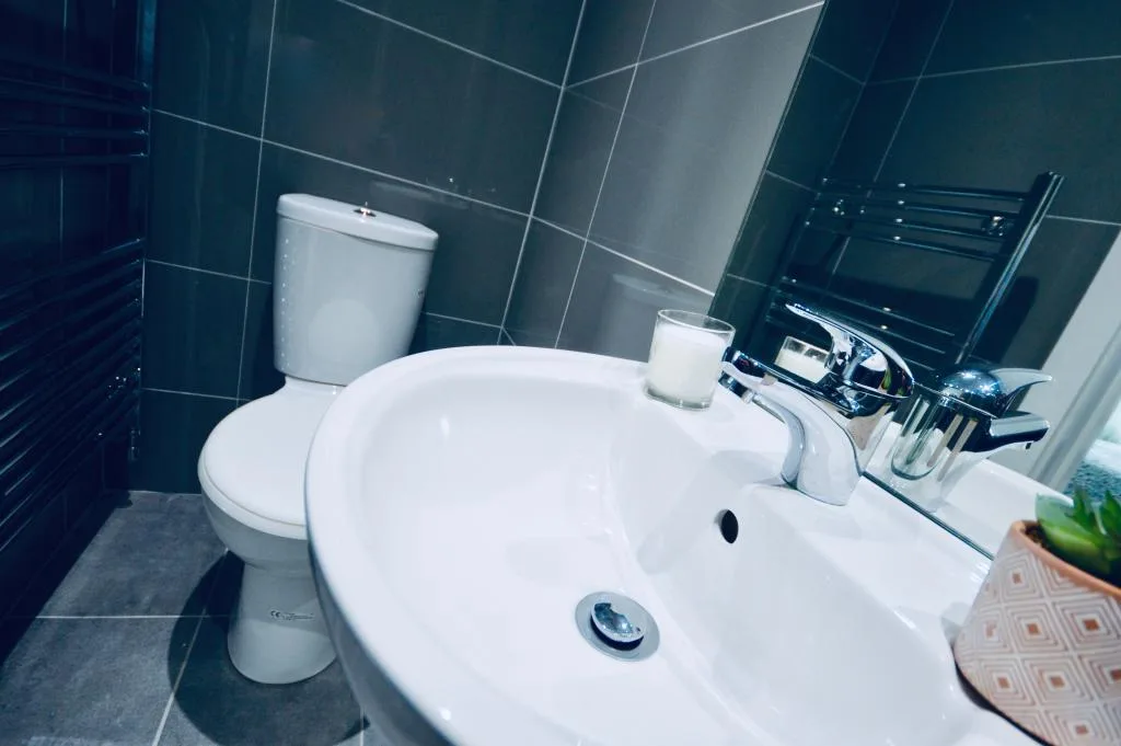 6 bedroom terraced house for rent