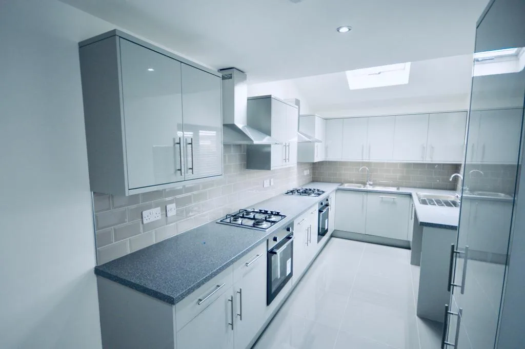 6 bedroom terraced house for rent