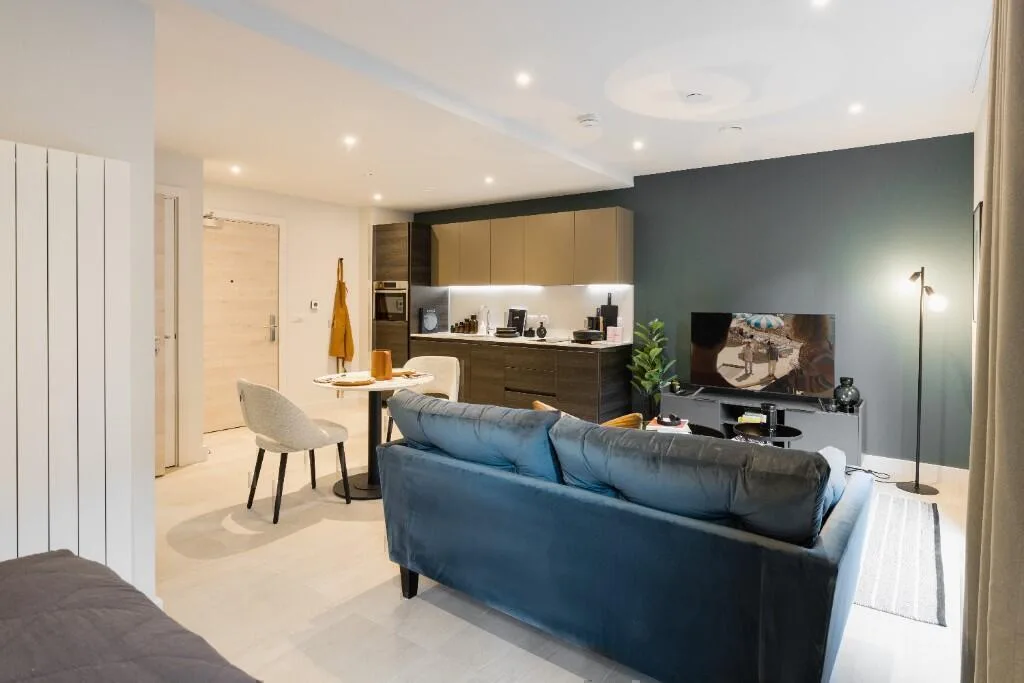 Studio flat for rent