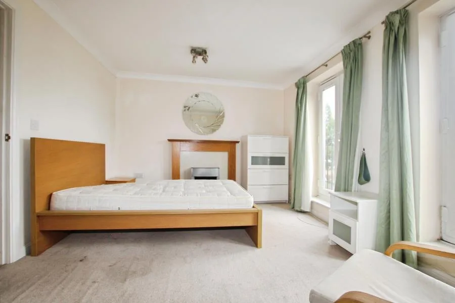 4 bedroom town house for rent