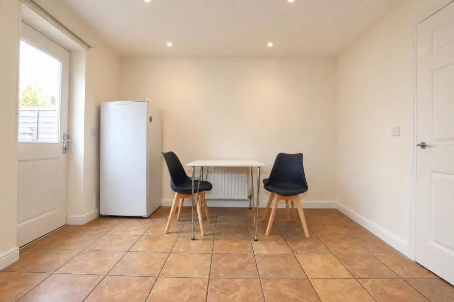 4 bedroom town house for rent