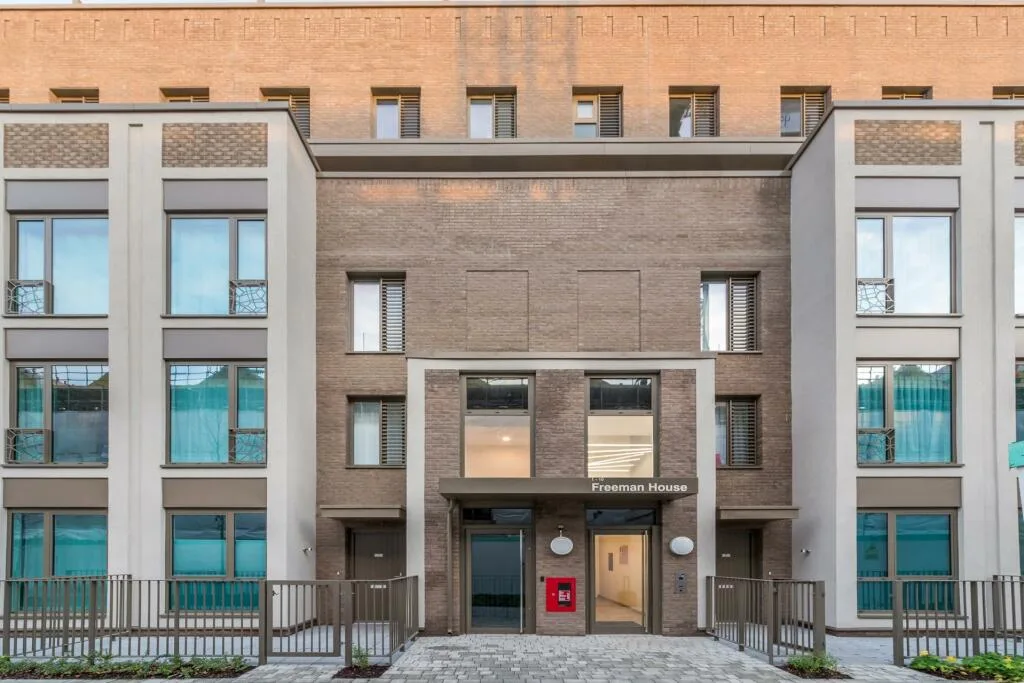 2 bedroom duplex for rent