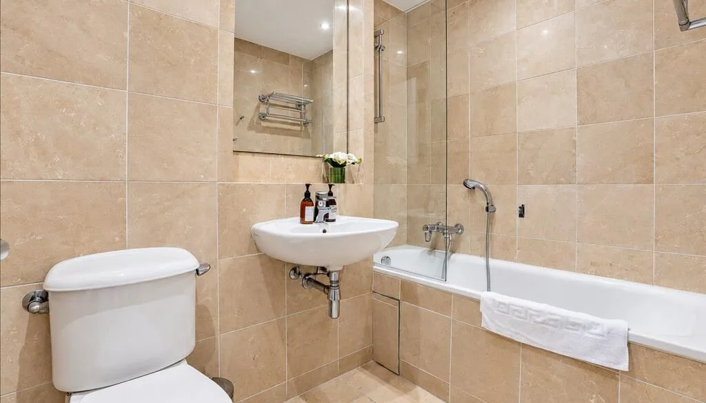 2 bedroom flat for rent