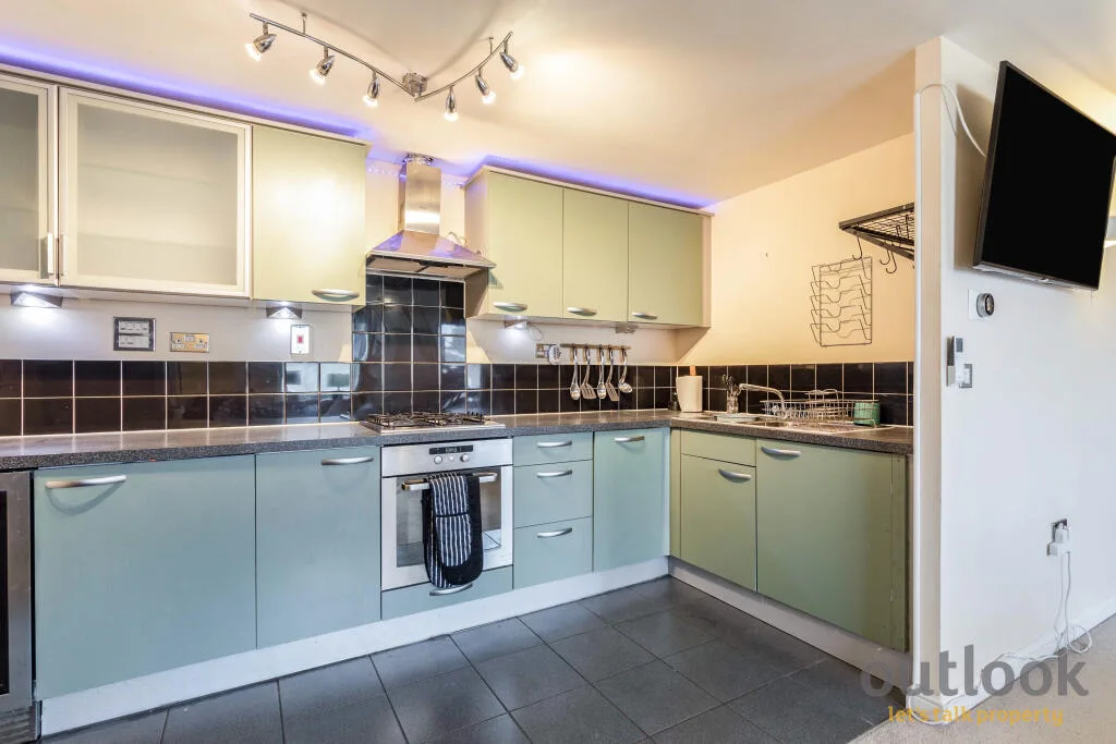 2 bedroom flat for rent