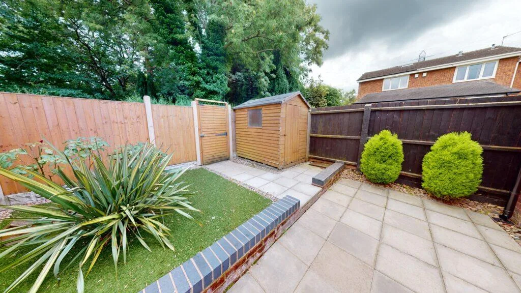 5 bedroom house for rent