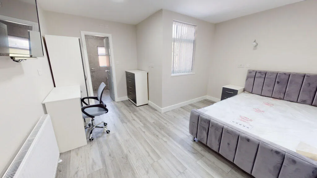 5 bedroom house for rent