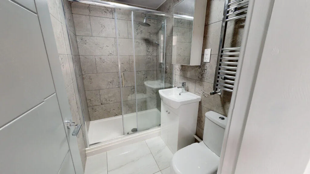5 bedroom house for rent