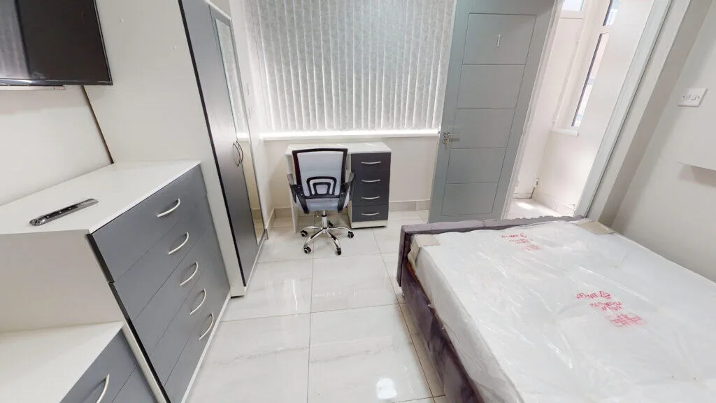 5 bedroom house for rent