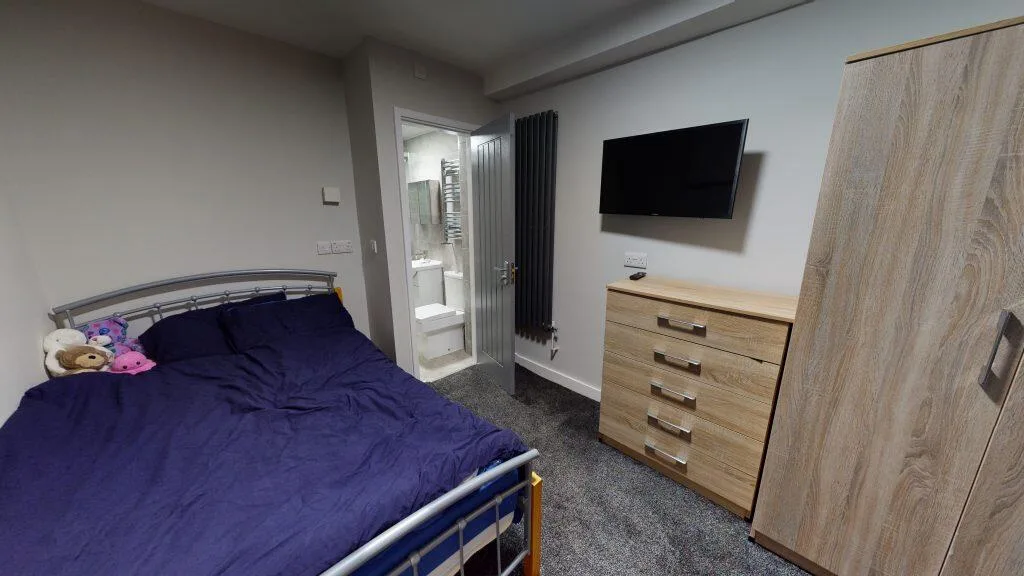 5 bedroom house for rent