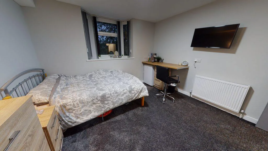 5 bedroom house for rent